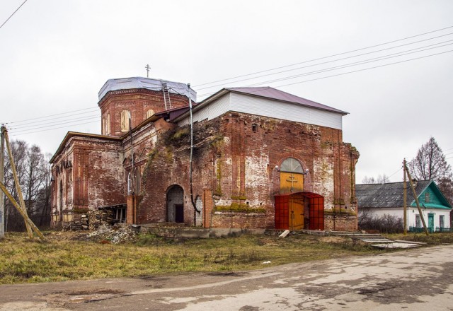Где находится самая загадочная церковь-заброшка