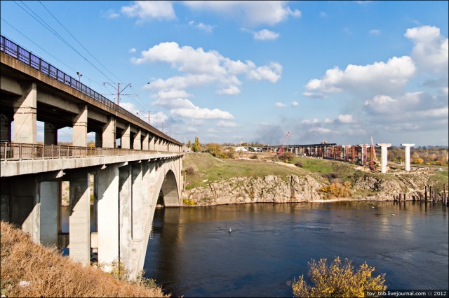 Новый мостовой переход в Запорожье