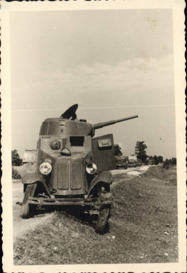 Нас извлекут из под обломков... 1941