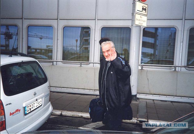 В Подмосковье умер Станислав Петров — советский офицер, предотвративший ядерную войну.