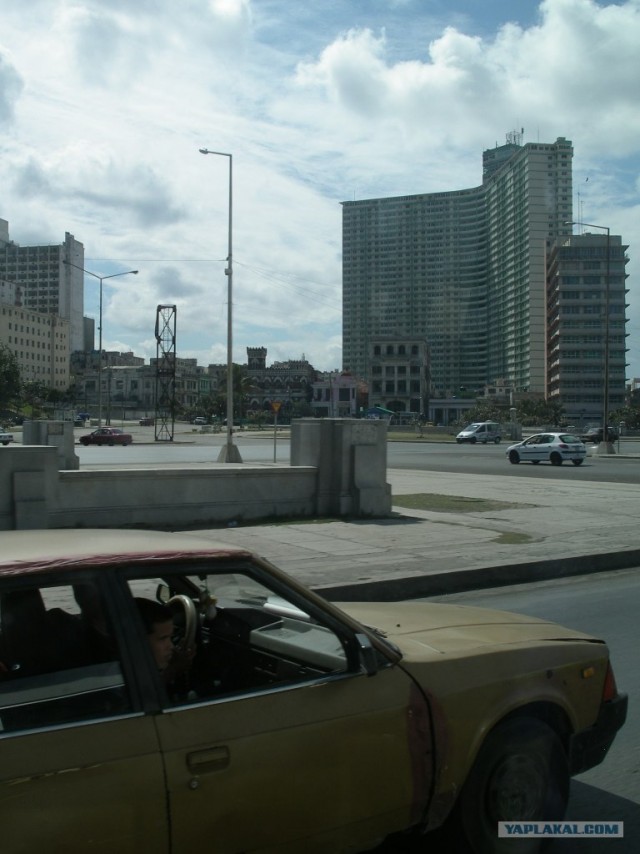 Экскурсия по кубинскому автопрому