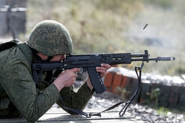 В Госдуме призвали немедленно раздать оружие жителям приграничных с Украиной регионов России