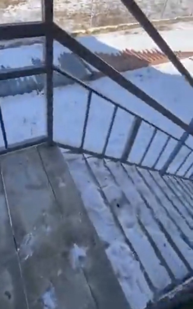 Главное не забыть, что гравитация не прописана
