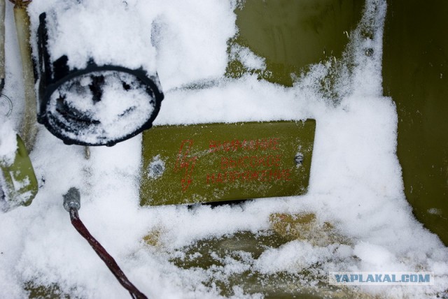 Заброшенная техника на ЗФИ