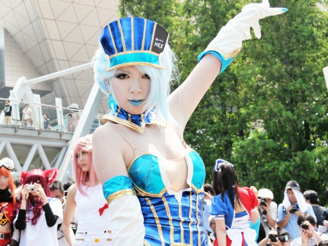 Девчонки с 80 Comiket'a ! (ну и немного парней)