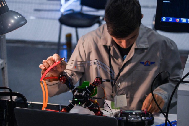 В Екатеринбурге стартовал V Национальный чемпионат WorldSkills Hi-Tech 2018