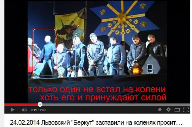 В центре Минска силовики опустили щиты в знак солидарности с манифестантами