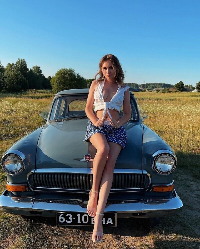 Чикиты из Сети на Понедельник!