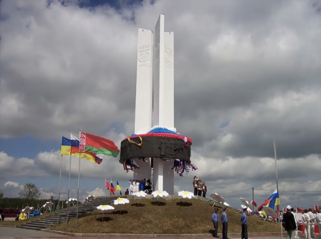 Россия передала Украине останки четырех красноармейцев, погибших в Великую Отечественную войну