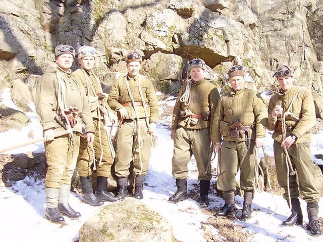 Фотографии связанных с историей Красной и Советской Армии.