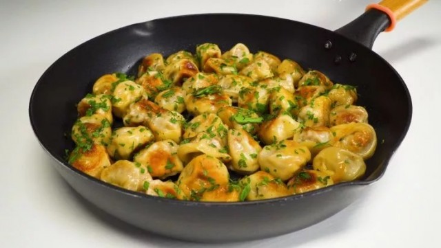 Жареные пельмени. А как вам блюдо?