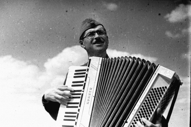 Фотографии из прошлого нашей страны - 58