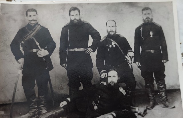 Какое самое старое фото в вашей семье?