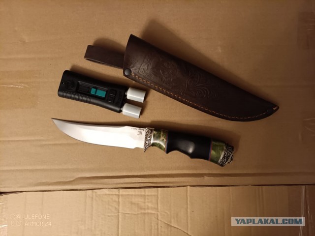 В подмосковном автобусе номер 2к некий чмо напал на старика и несколько раз его ударил