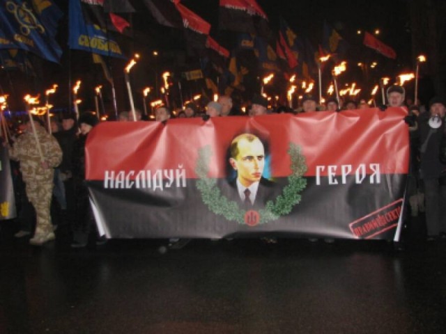 Награждение вернувшихся и чествование погибших северокорейских военнослужащих