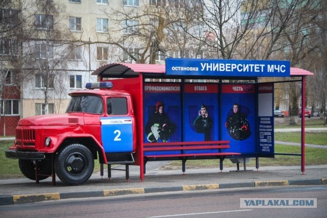 Остановки автобусные СССР. Искусство былое.