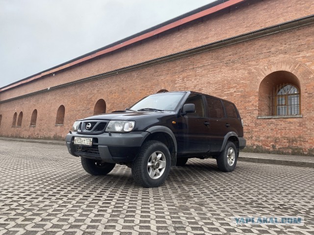 Продам Nissan Terrano II r20 (СПб)