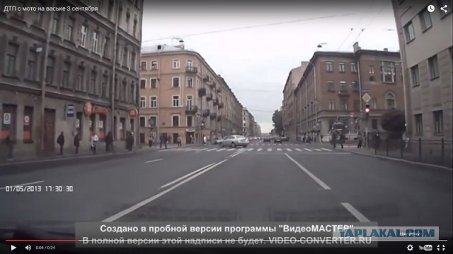 Жесткое сальто. Уже без мотоцикла.