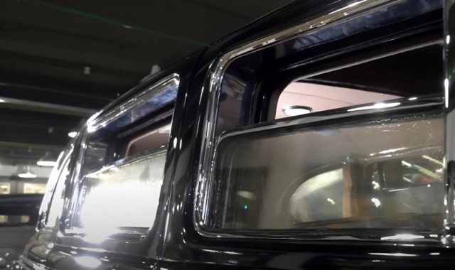 Роскошная крепость на колёсах: почему личный автомобиль Сталина считался неповторимым шедевром