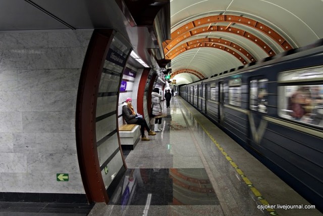 Открытие станции метро "Обводный канал" (21 фото)