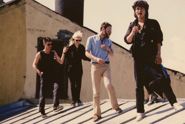 Живой рок: певица Джоанна Стингрей опубликовала неизвестные фото ленинградских музыкантов