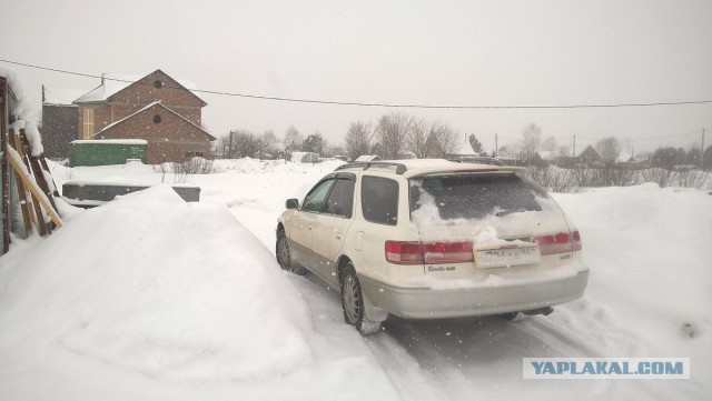 Вспоминаем все поколения популярной Toyota Camry, которая вот уже 36 лет держится на конвейере