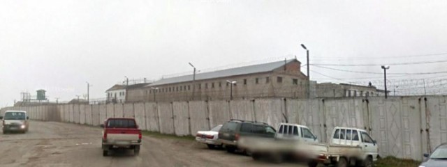 Три года насиловал дочь и снимал порно: педофила приговорили к 21 году тюрьмы на Сахалине