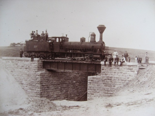 Фотографии из прошлого нашей страны - 57