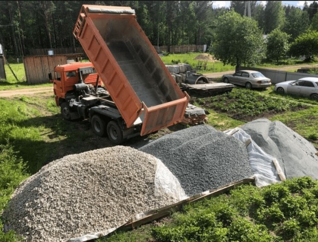 Не верь глазам своим: 5 способов обмана доставщиков щебня, отсева, песка, гравия и чернозёма