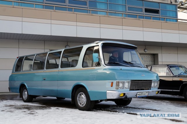 На продажу выставлен редчайший советско-российский автобус ЗИЛ-118 «Юность»