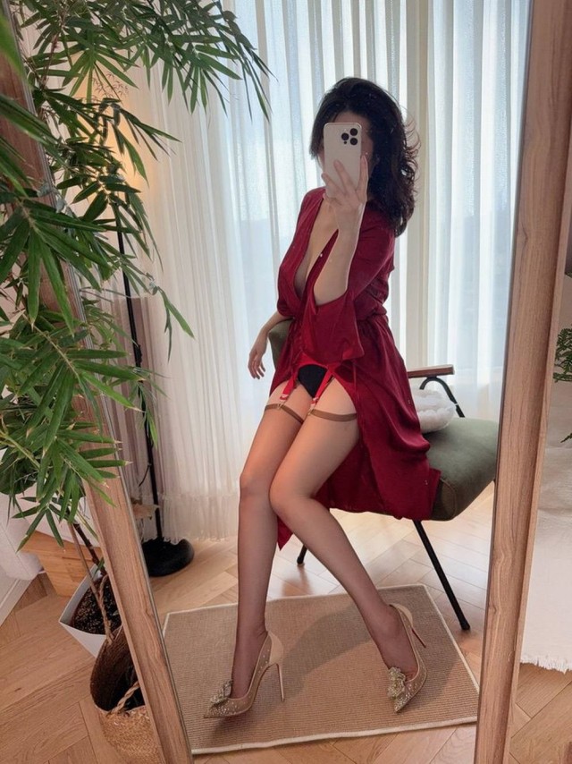 Девушки сами себя
