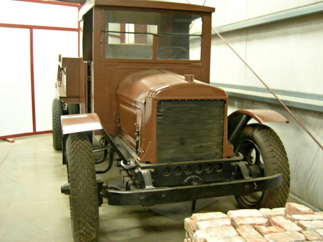 Игра на ЯПе: Угадай АВТО-8