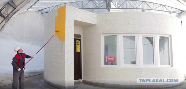 В Подмосковье научились возводить дома при помощи 3D-принтера‍