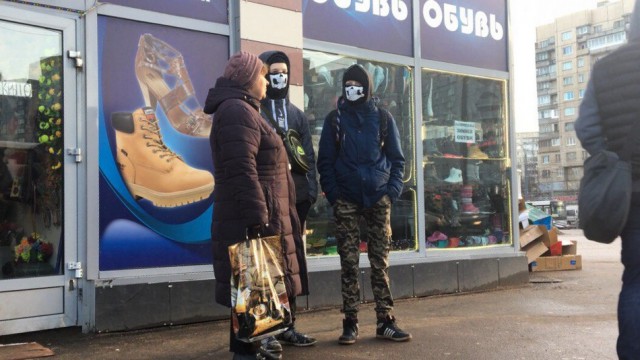 Модные персонажи на питерских улицах