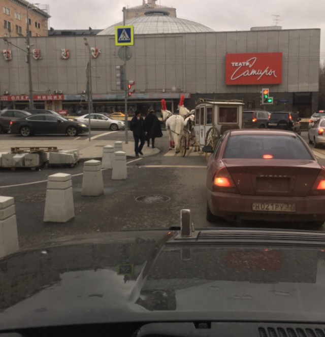 Первый снег: день жестянщика во Владивостоке (видео)