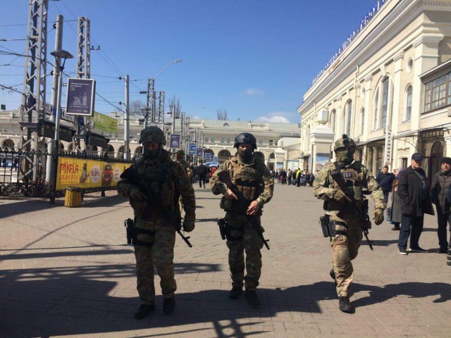На Украине начались президентские выборы
