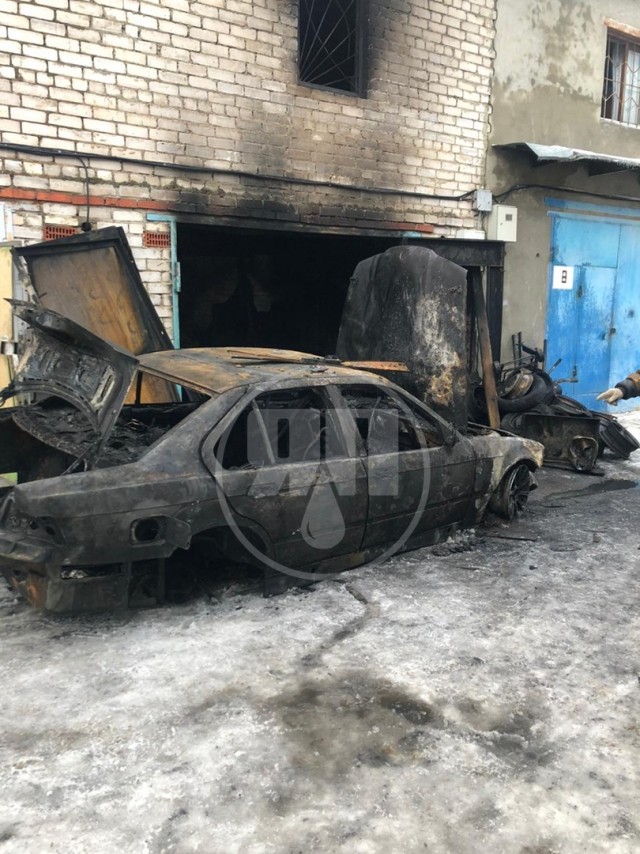 В Подмосковье двое автомобильных мастеров нарушили технику безопасности и жестко за это поплатились