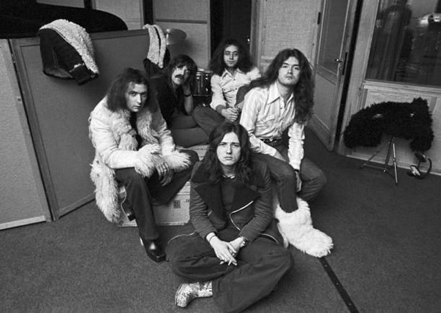Музыка и музыканты: Glenn Hughes