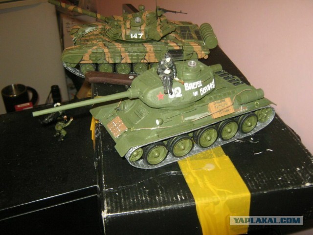 Оживление стендовой модели от звезды Т-34-85