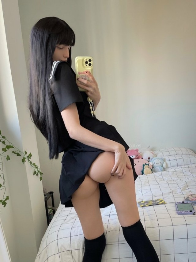 Женские особи