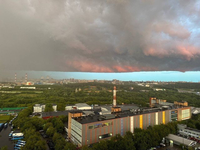 В Москве начинается маленький природный ад