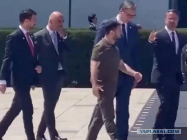 Спикер Палаты представителей США отказал Зеленскому в выступлении