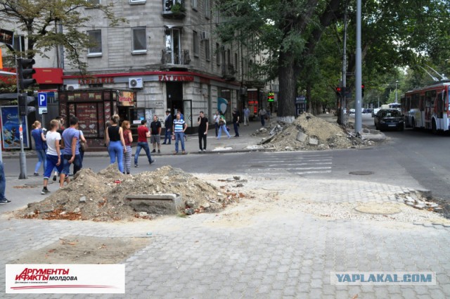Мэра Кишинева (Молдова) засняли пьяного в гараже. Пил водку под русские песни