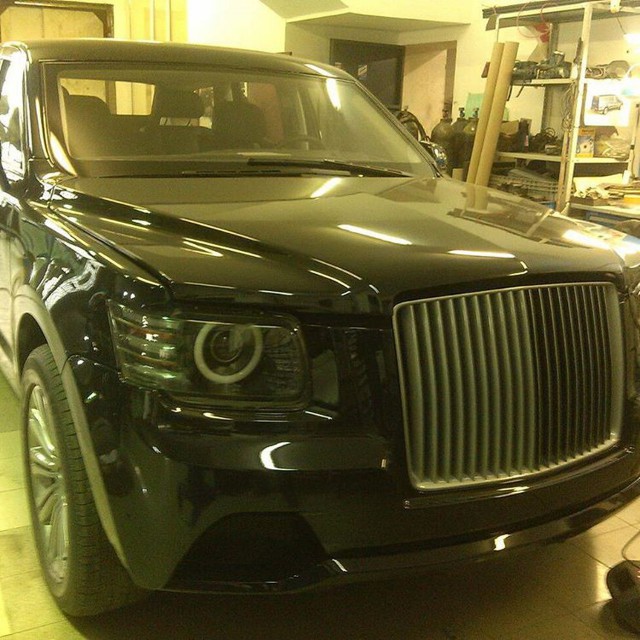 Появились снимки одного из автомобилей «Кортежа»