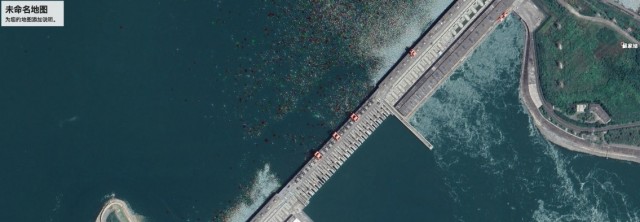 "Крупнейшая на планете плотина  «Три ущелья» в Китае может прорваться - под угрозой 360 млн. человек"