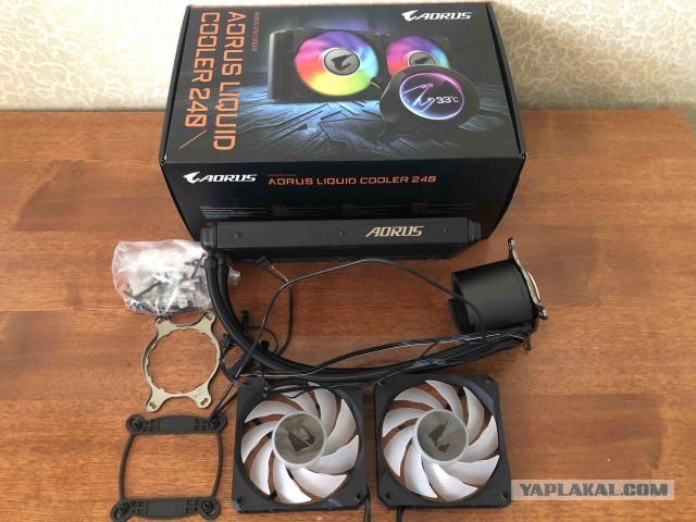 Новые: Intel  i5 11600KF и СЖО Aorus Liquid  240