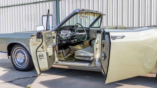 1961 Lincoln Continental. Автопятница №22.