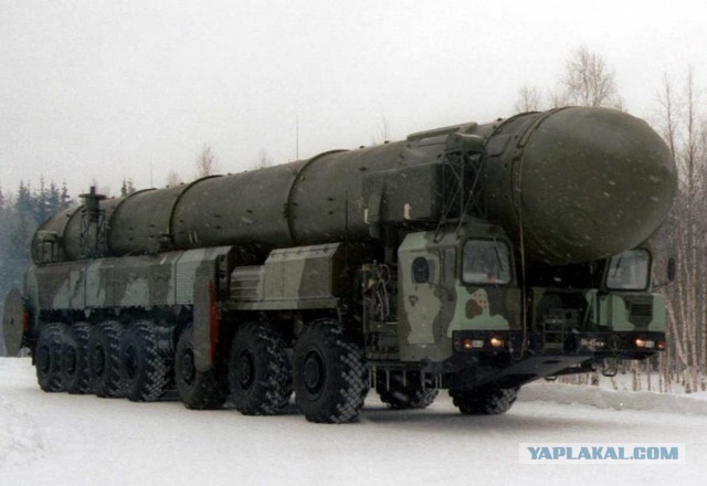 Китайцы куда-то перевозят свою межконтинентальную ракету DF-5b