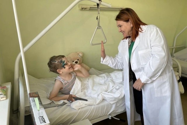 «Он бодр, общается»: мальчика, сбитого депутатом под Новосибирском, перевели из реанимации в обычную палату