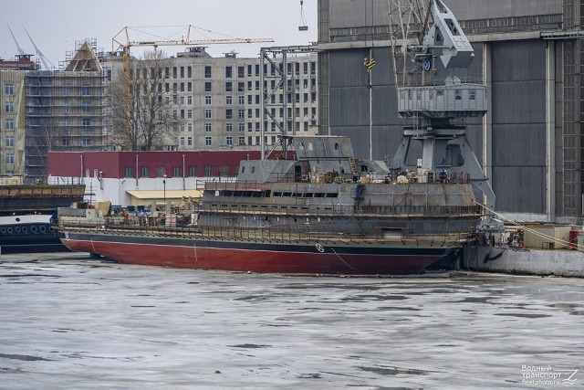 Ледокол «Евпатий Коловрат» приступил к морскому переходу из Санкт-Петербурга в Петропавловск-Камчатский